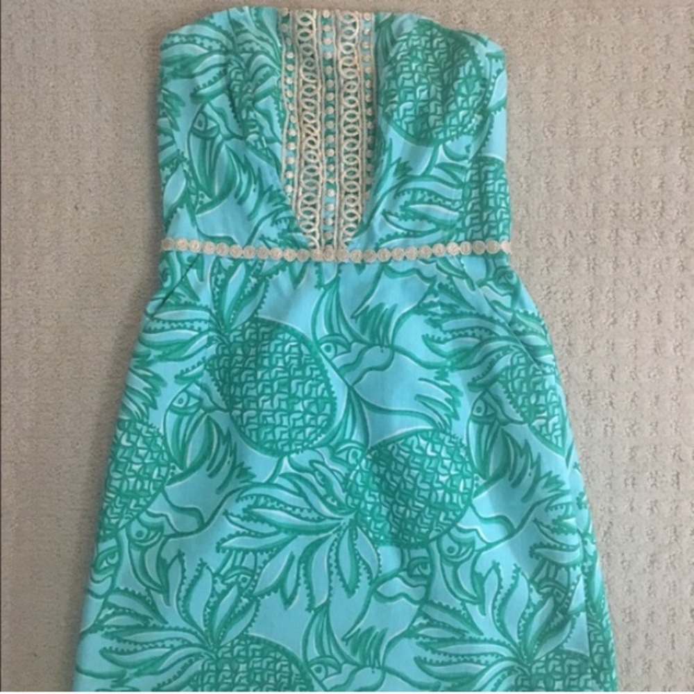 Lilly Pullitzer adorable dress!!